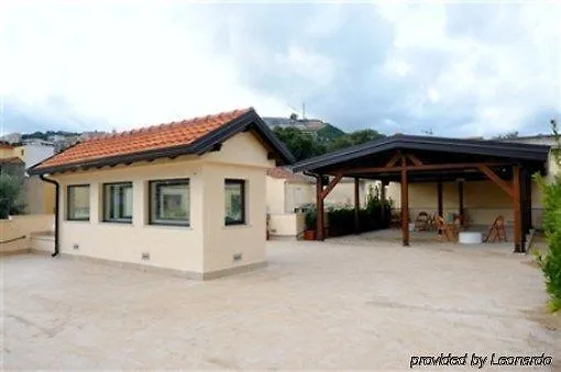 Empedocle Szálloda Messina